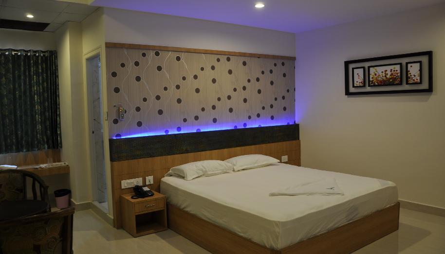Athidi Grand Hotel Visakhapatnam Room photo